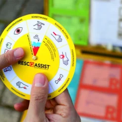 StarterSet 1 Erste-Hilfe Koffer RESQASSIST® - Q50 Mit DIN 13157 - Farbe: Tagesleuchtgelb -Meier-Medizintechnik shop tempfallbeispiel 3 2